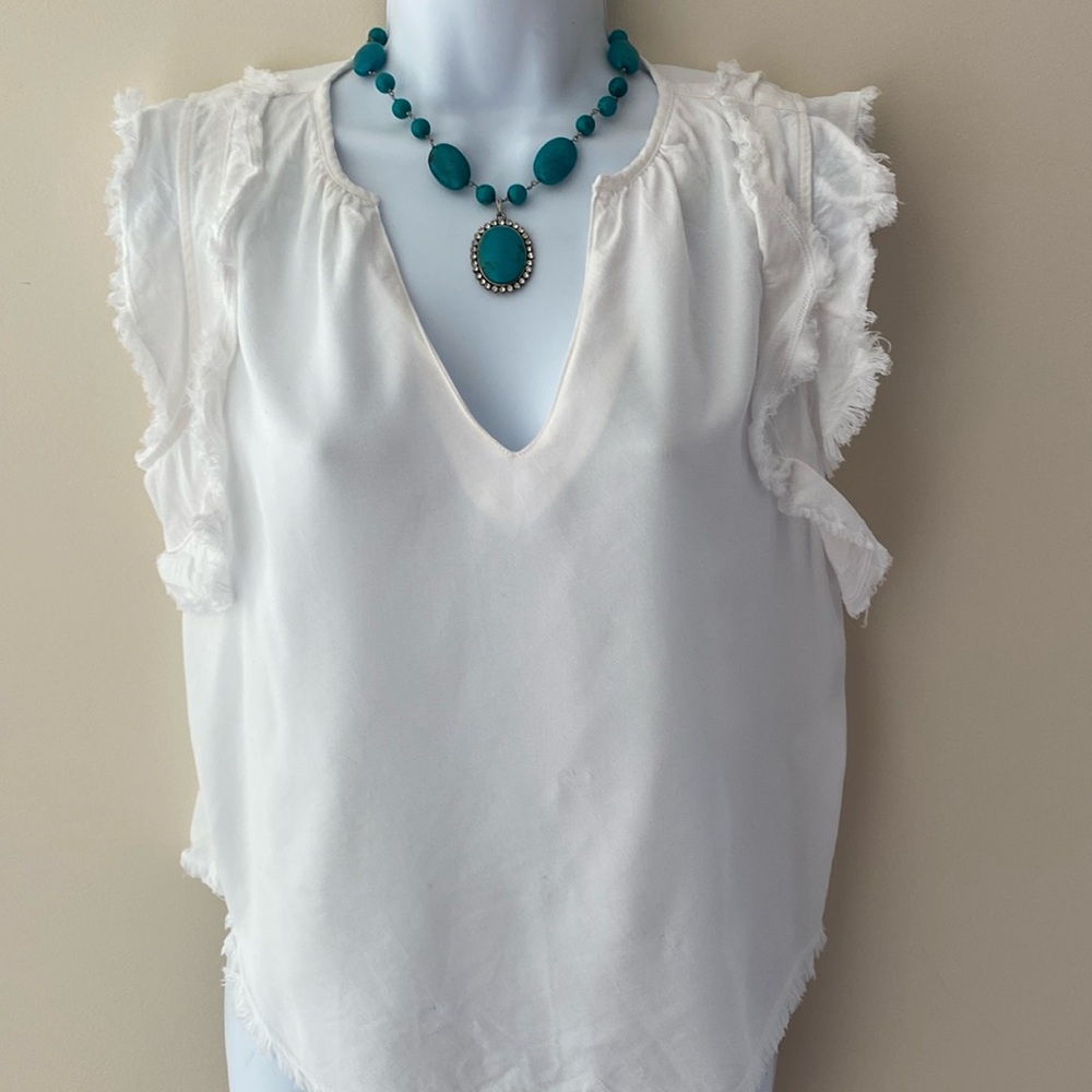 🎈BOGO FREE🎈Maven west white fringe top size xs